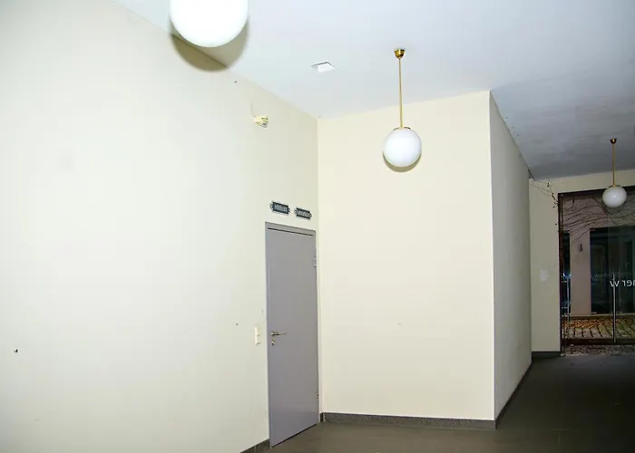 Blue Lotus Apartment *